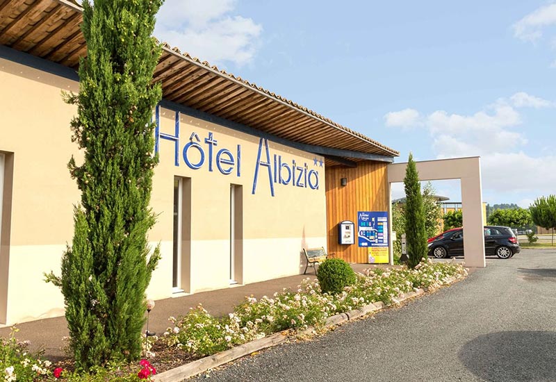 Façade de l'hôtel Albizia de Sarlat-La-Canéda