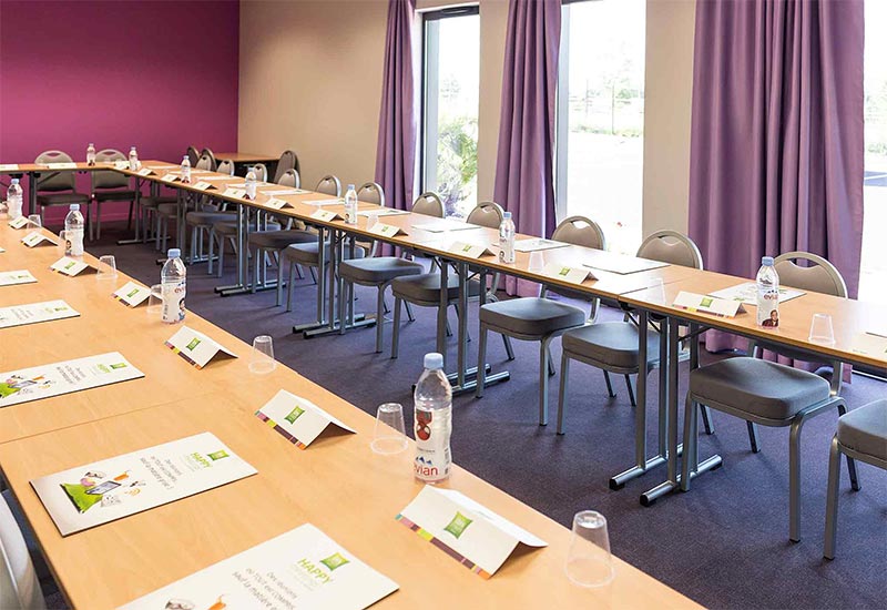 Ibis-styles-Villeneuve-sur-Lot-formation Salle de formation de l'hôtel Ibis Styles de Villeneuve-sur-Lot