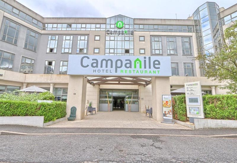 campanile-Roissy-en-France-facade-800X550 Façade de l'hôtel Campanile de ROissy-en-France