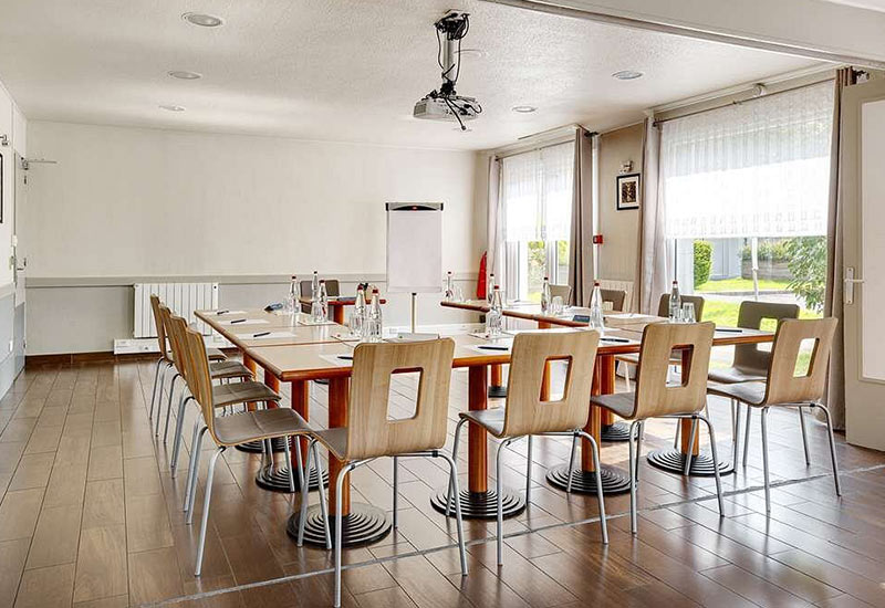 Salle de formation à Campanile de Fouquières Les Béthune