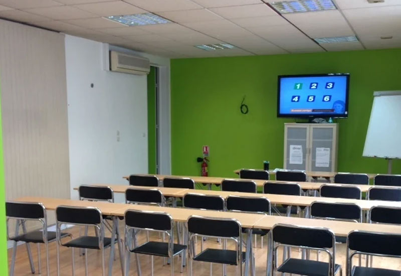 espace-conduite-37-city-zen-tours-formation-800x550 Salle de Formation de City'Zen Tours ESPACE CONDUITE