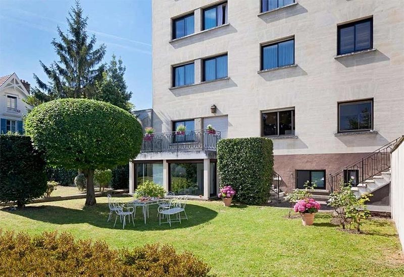 hotel-albert-1er-Rueil-Malmaison-facade-800X550 Façade de l'hôtel Albert 1er, à Rueil-Malmaison