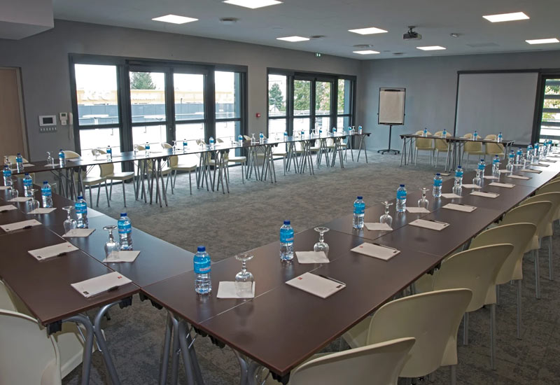 Salle de formation - Hôtel Ibis Rennes Beaulieu à Cesson-Sévigné