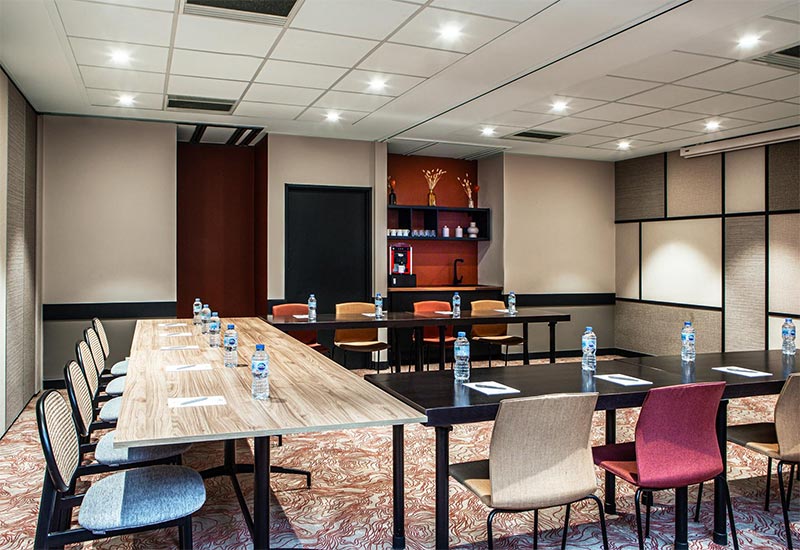 hotel-paris-boulogne-Boulogne-Billancourt-formation-800X550 Salle de formation de l'Hôtel Paris Boulogne, à Boulogne-Billancourt