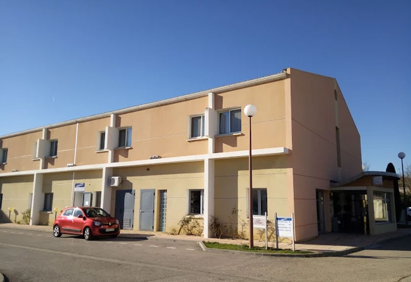 hotel-ariane-istres-facade-800x550 Hôtel Istres Ariane