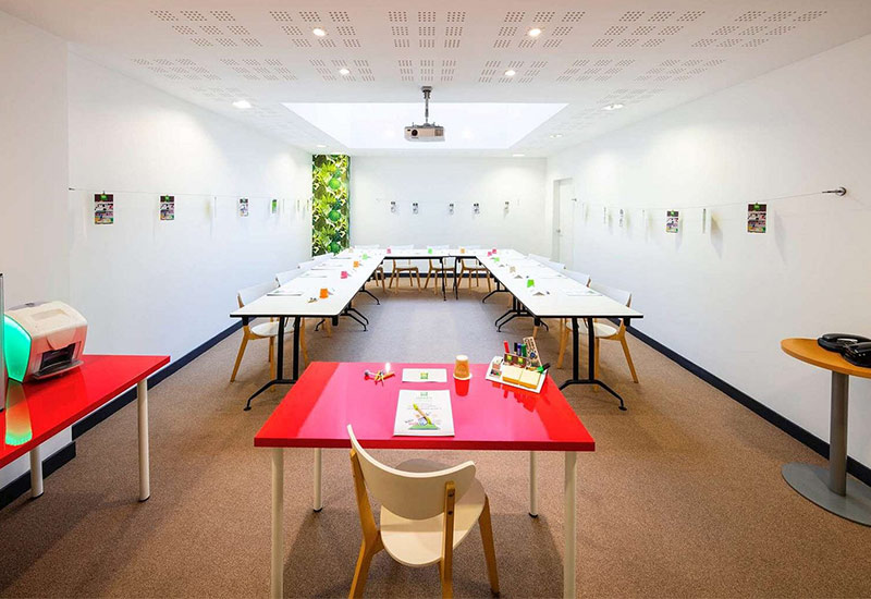 Salle de formation à Ibis Styles de Calais
