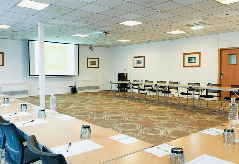 ibis-styles-chasse-sur-rhone-formation-800X550 Salle de formation de l'ibis styles de chasse sur rhone