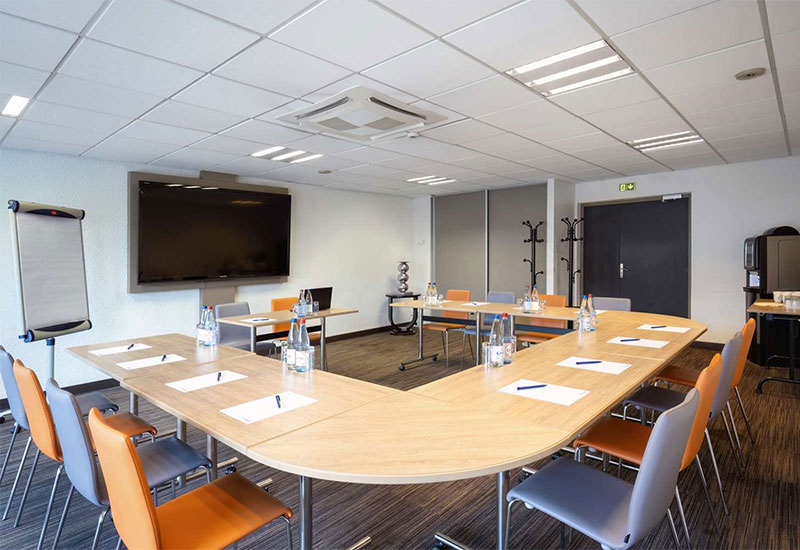 kyriad-Belfort-formation-800X550 Salle de formation de l'hôtel Kyriad à Belfort