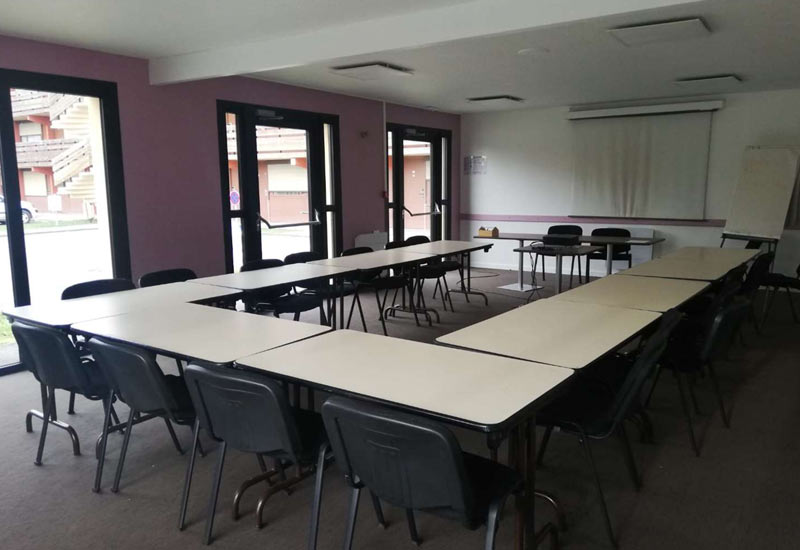 kyriad-direct-1-soissons-800x550 Salle de formation Hôtel Kyriad Direct Soissons