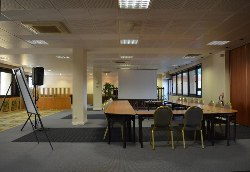 kyriad-direct-montauban-salle-formation-800X550 Hôtel Kyriad Direct Montauban salle de formation