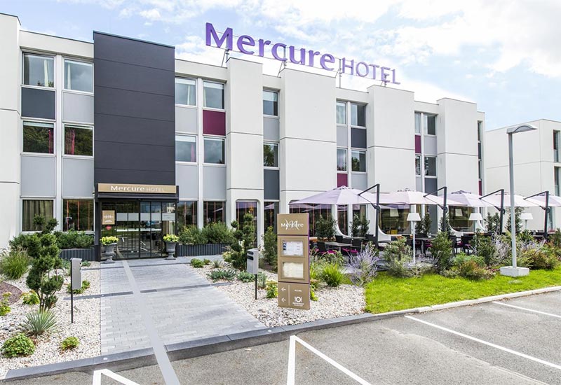 Façade de l'hôtel Mercure Batignolles du Mans