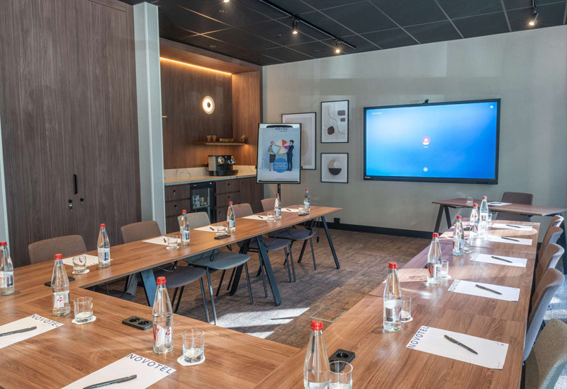 novotel-nantes-formation-800x550 Salle de formation - Novotel à nantes