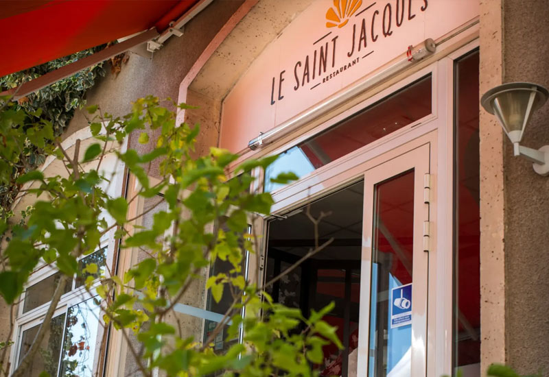 saint-jacques-perigueux-facade-800x550 Façade du restaurant Hôtel Saint Jacques, à Périgueux